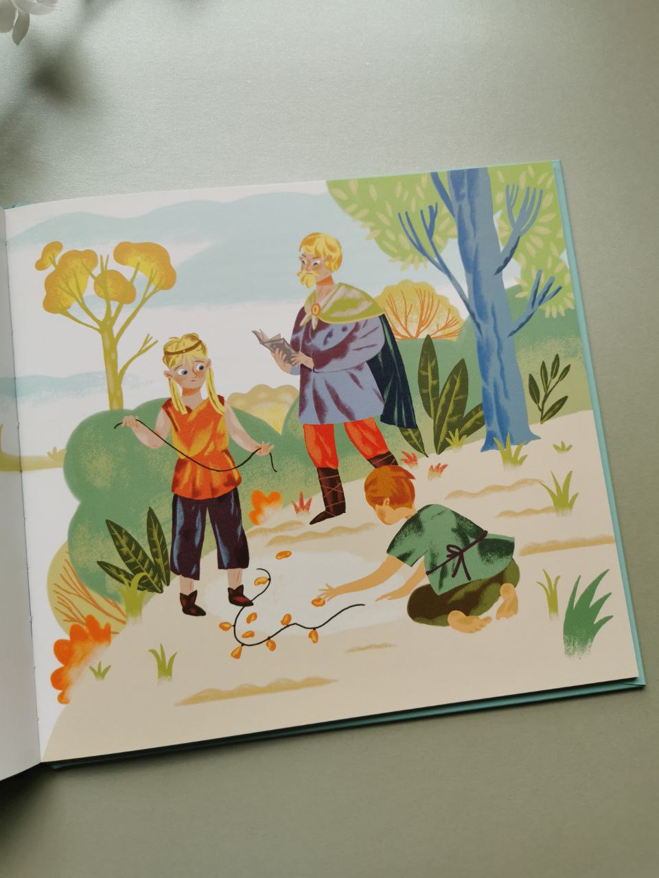 Книга "Олениця біжить по морю"