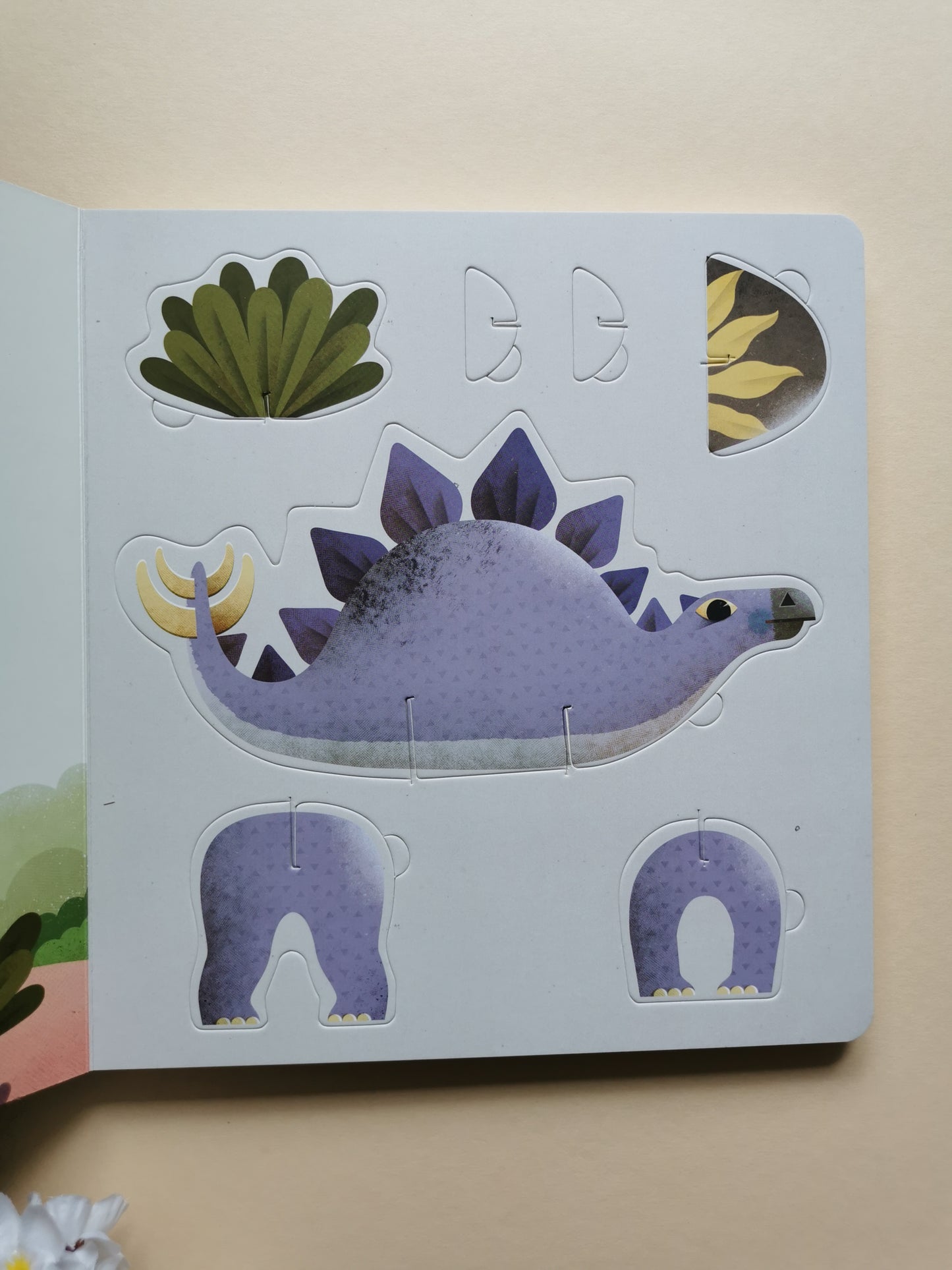 Склади своїх динозаврів